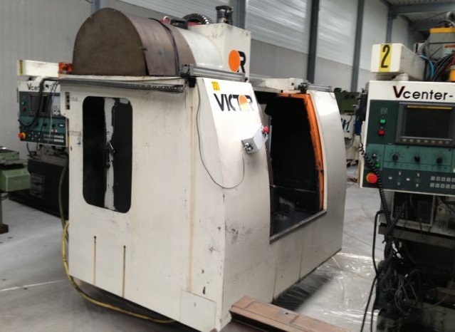 Machining Center - Vertical VICTOR Vcenter-70 1133-V203