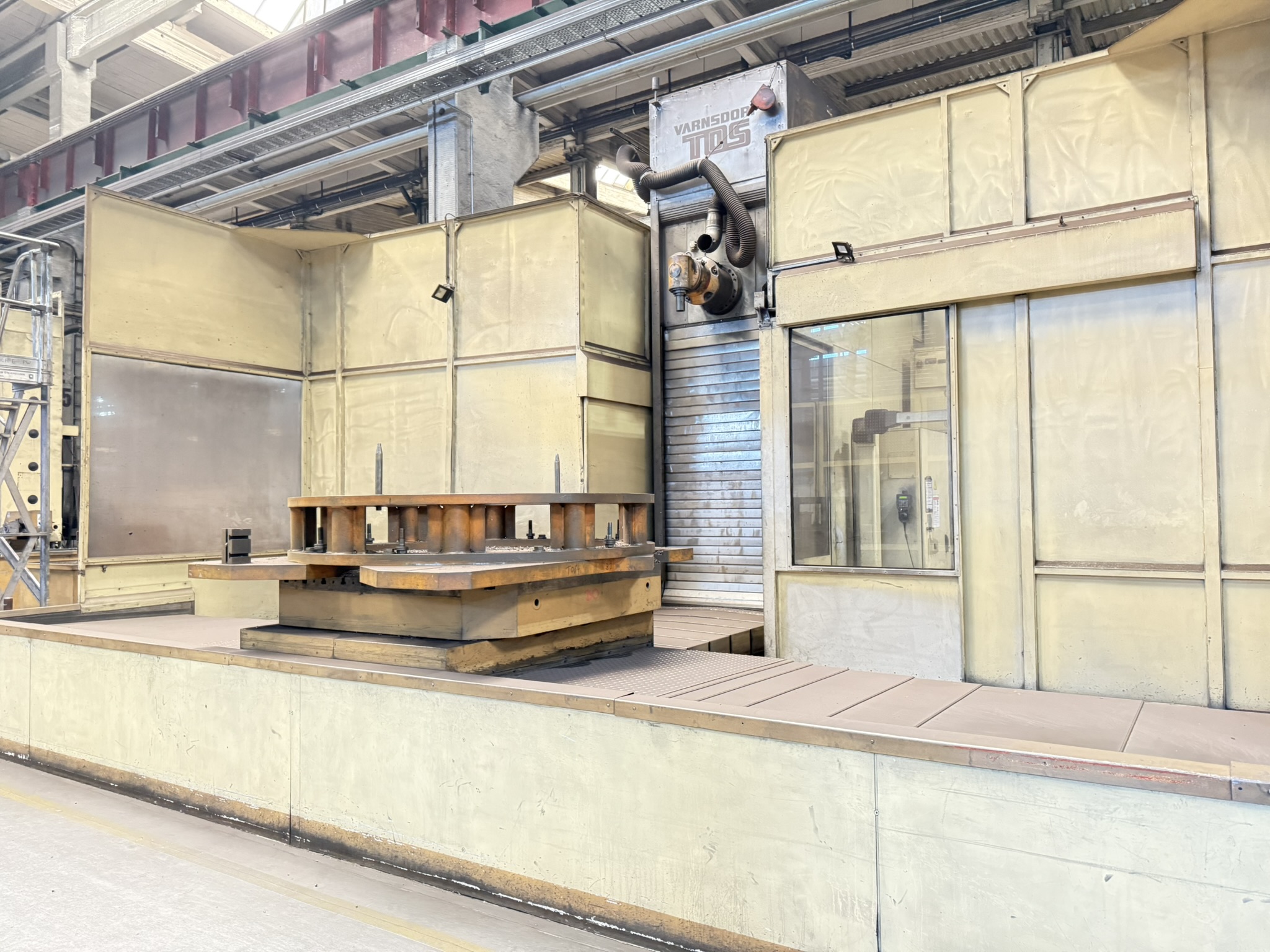 CNC Table Type Boring Machine TOS Varia 130 - 2005